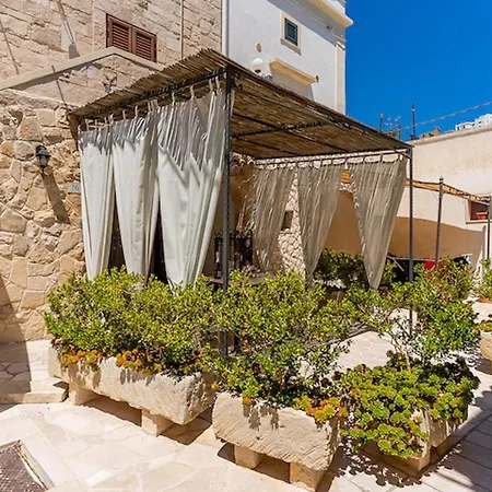 L' Attico Castrosalento Apartment