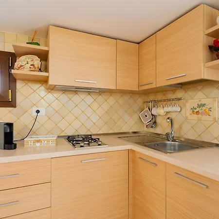 L' Attico Castrosalento Castro (Lecce)